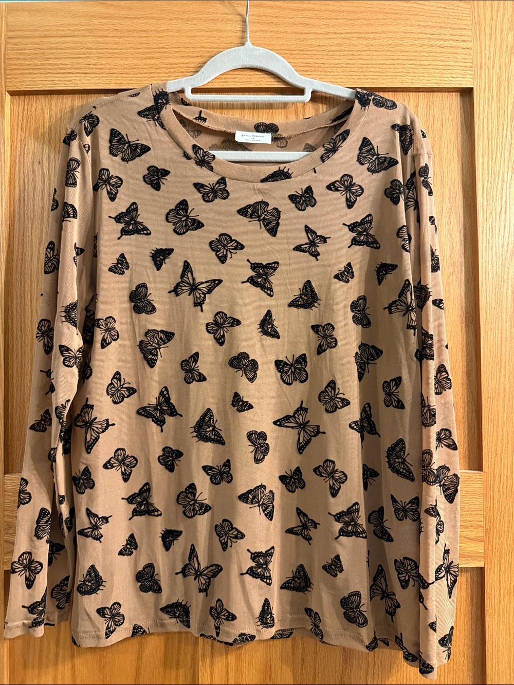 Free Kisses Tan Long-Sleeve Tee with Black Butterfly Print